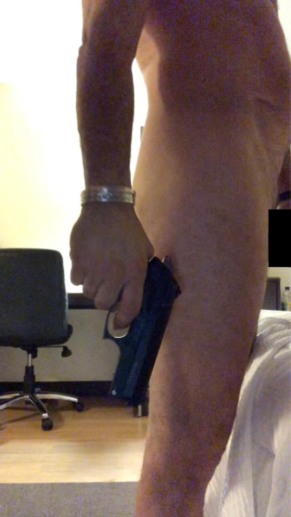 Hunter Biden with gun