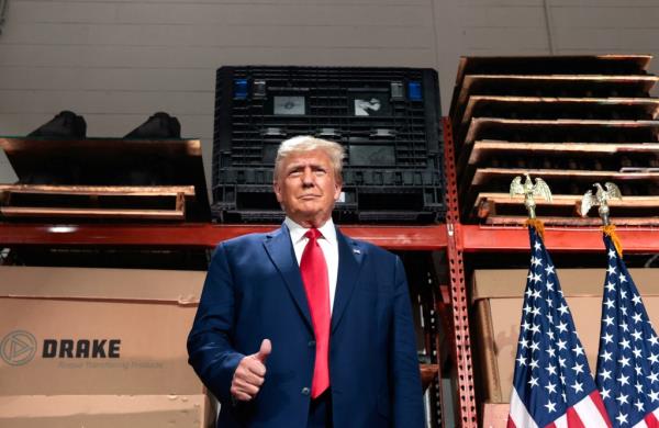 Do<em></em>nald Trump
