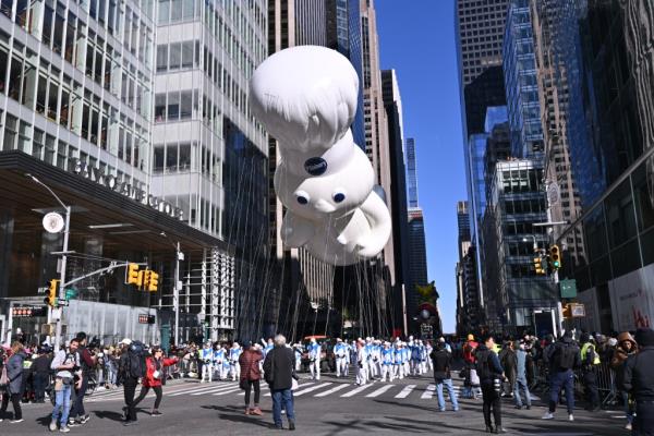 There are plenty of streaming options for parade coverage.