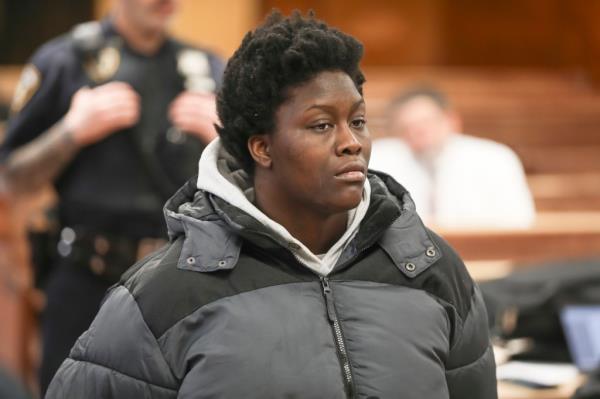 Manhattan, NY: Sahara Dula is arraigned in Manhattan Criminal Court on charges stemming from vehicular assault after intentio<em></em>nally running over an NYPD officer. 