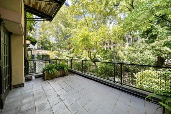 secret garden townhouses manhattan