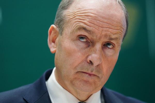 马丁警告说，以色列对哈马斯的行动必须遵守国际法