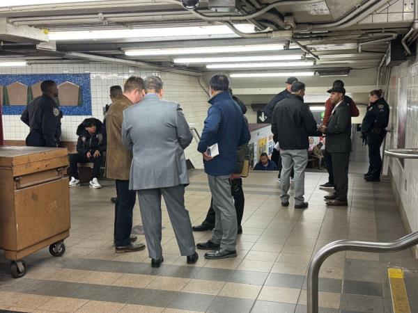 11/25/24 A 15-yo boy was stabbed in the stomach around 12:30 p.m. Tuesday on board a southbound M train at Court Square. Cops are looking for another male perp, believed to be in his 20s, in co<em></em>nnection to the attack. The stabbing stemmed from a dispute but it's unclear what it was over or whether they knew each other.