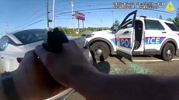 Police open fire and fatally wound him during a gunfight.