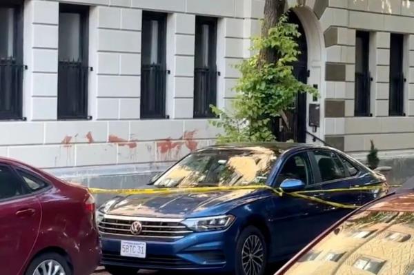 前男友因杀害一名29岁的纽约女子而被捕，该女子在临死前说出了他的身份