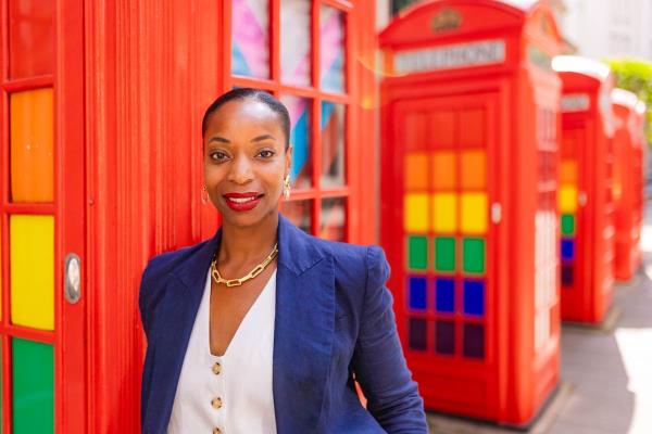 前保守党伦敦市长纳塔利·坎贝尔宣布独立竞选市政厅