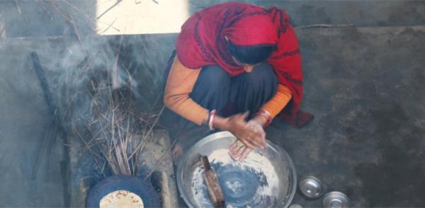 在新泽西的印度裔美国人让两名没有证件的印度妇女做家务