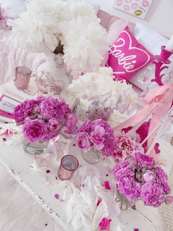 DENA DANIELS' 'BARBIE MEETS SHABBY CHIC' HOME WHICH SHE PAINTED PINK IN SUMMER 2021