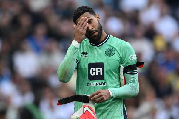 托特纳姆热刺和谢菲尔德联队谴责对韦斯·福丁汉姆的种族主义辱骂