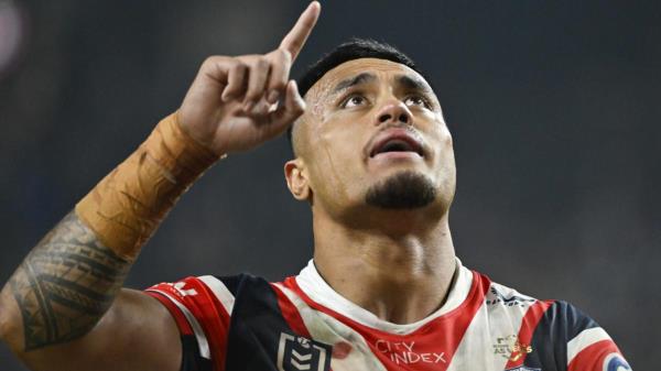 斯宾塞·莱尼被指控种族歧视，在拉斯维加斯举行了令人震惊的幕布活动后，他被报道