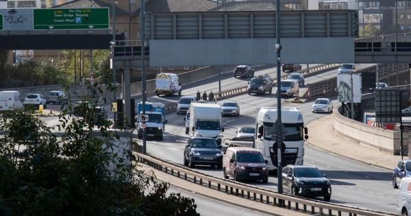 我去了好市多，每个人都想要同样的东西——那就是混乱