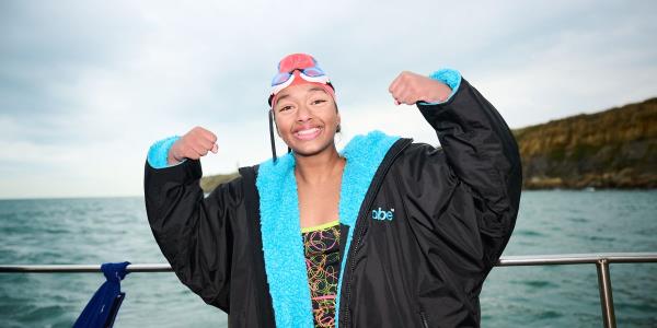 独自游过英吉利海峡的少女：这只是个开始