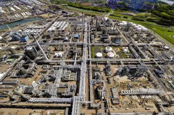 壳牌审查鹿特丹可持续航空燃料厂后，减缓建设工作