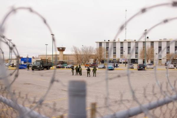 监狱越狱引发追捕，墨西哥派遣武装部队前往边境州