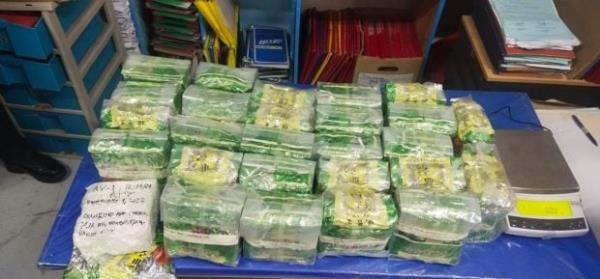 Para？aque的废弃汽车产生了价值超过1.83亿比索的涮锅