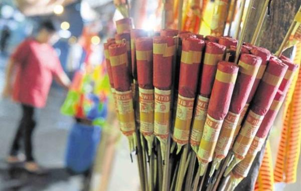 从12月21日到25日，有5起与烟花有关的受伤记录