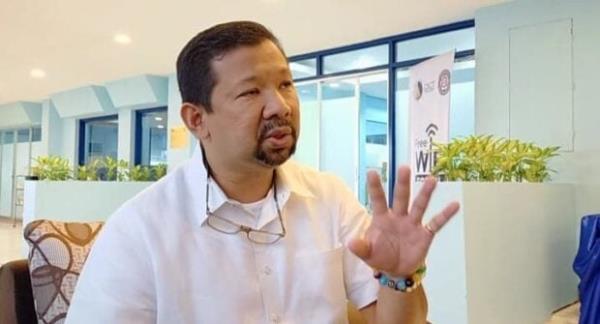 中央米沙亚斯交通局警告驾车者不要将紧急车辆堵在后面