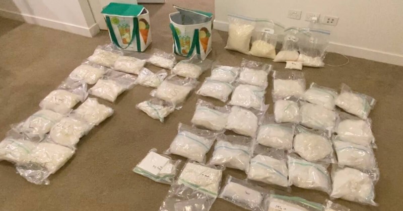 在打击贩毒集团的行动中，数十人被捕，数百万人被缴获