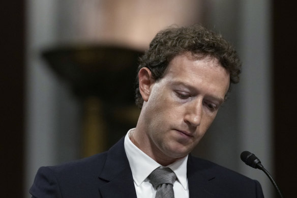 Facebook在参议院的质询和身份危机中庆祝成立20周年
