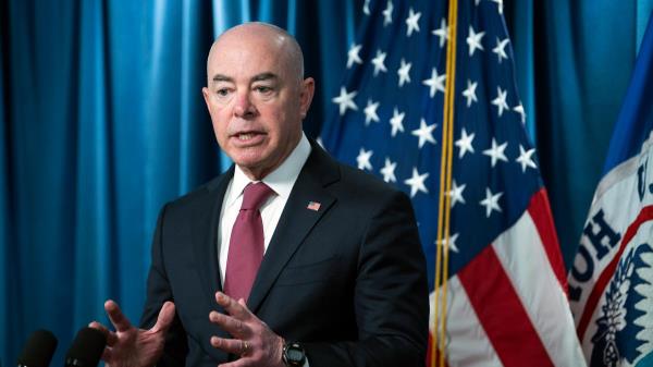 马约卡的听证会是在调查之后举行的，呼吁弹劾