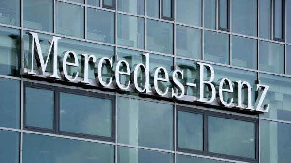 梅赛德斯-奔驰(Mercedes-Benz)正在召回超过11.6万辆汽车
