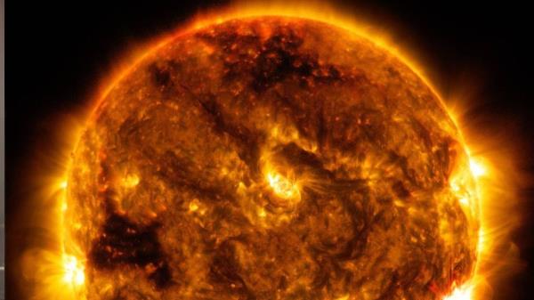 研究报告称，困惑的科学家探测到来自太阳的大量无法解释的辐射